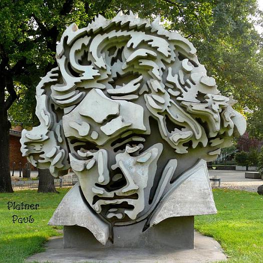 Памятник Бетховену.