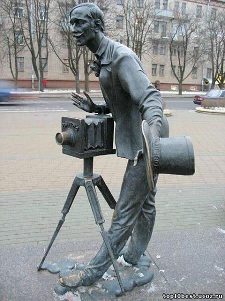 Памятник личному фотографу 